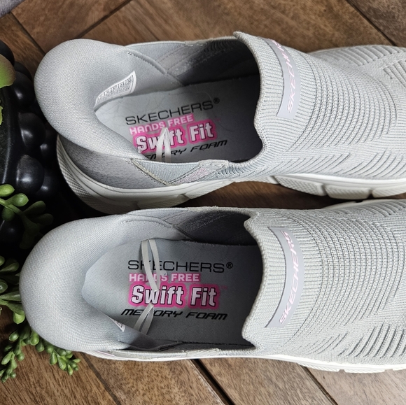 Skechers Hands Free Swift Fit Slip On Sneakers - Picture 5 of 12